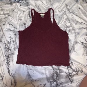 I am selling this cute crop top